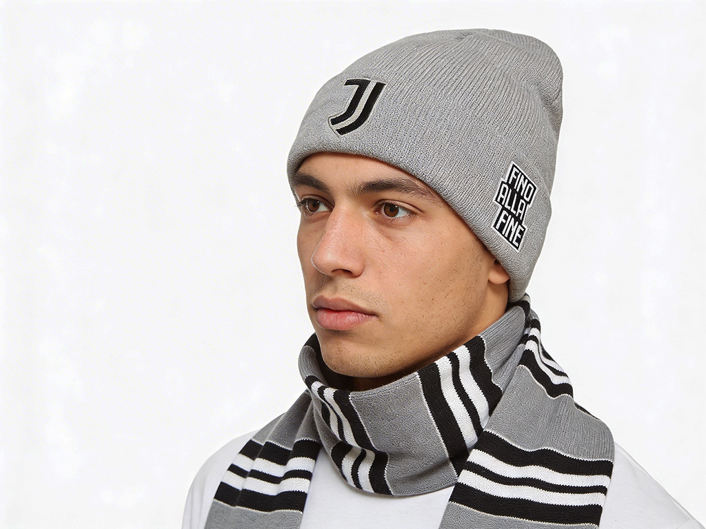 JUVE BERRETTO GRIGIO, #FINOALLAFINE | Ellepiu